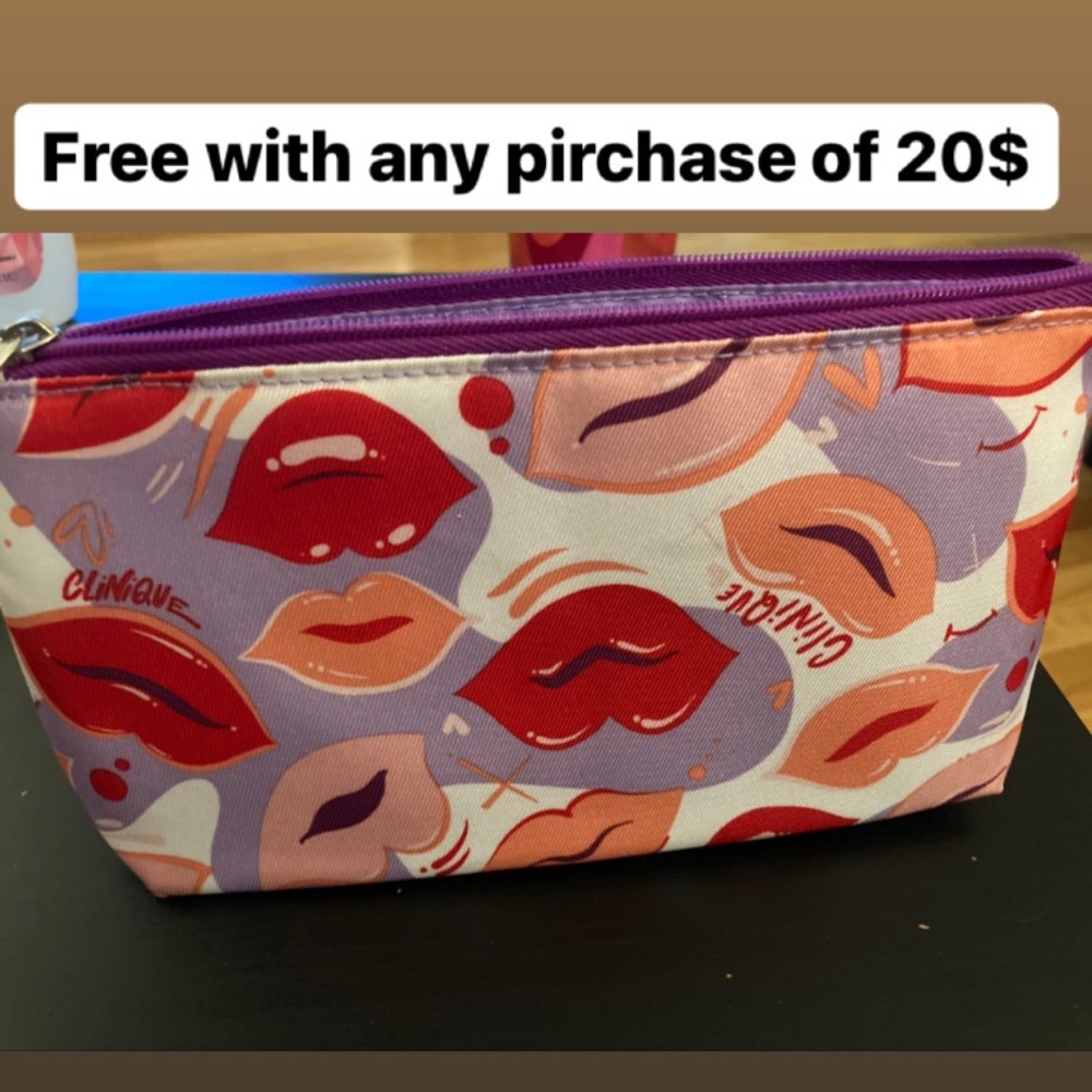 Clinique make up bag